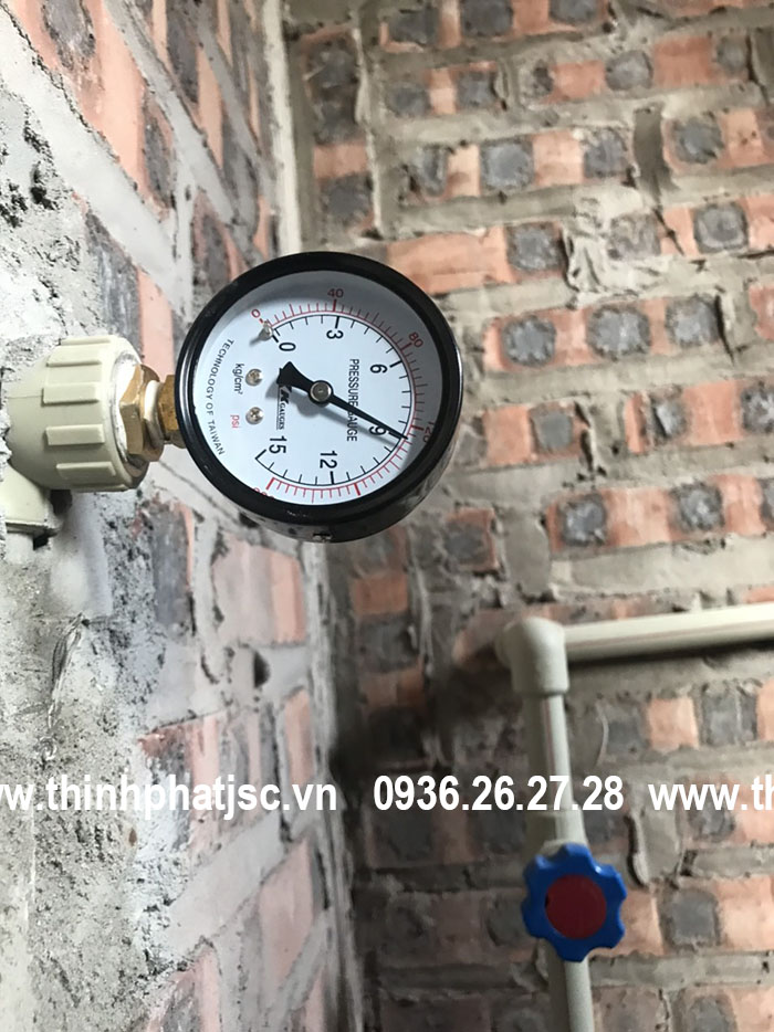 kiểm tra áp lực đường ống nước