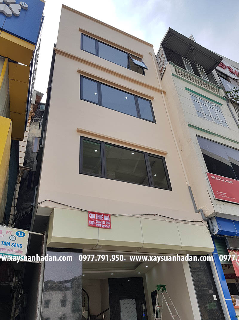 Xây nhà trọn gói tại quận Thanh Xuân - Hình ảnh nhà phố 4.5 tầng làm văn phòng cho thuê